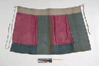 藏品(紅地黑邊彩繡花鳥馬面裙)的圖片